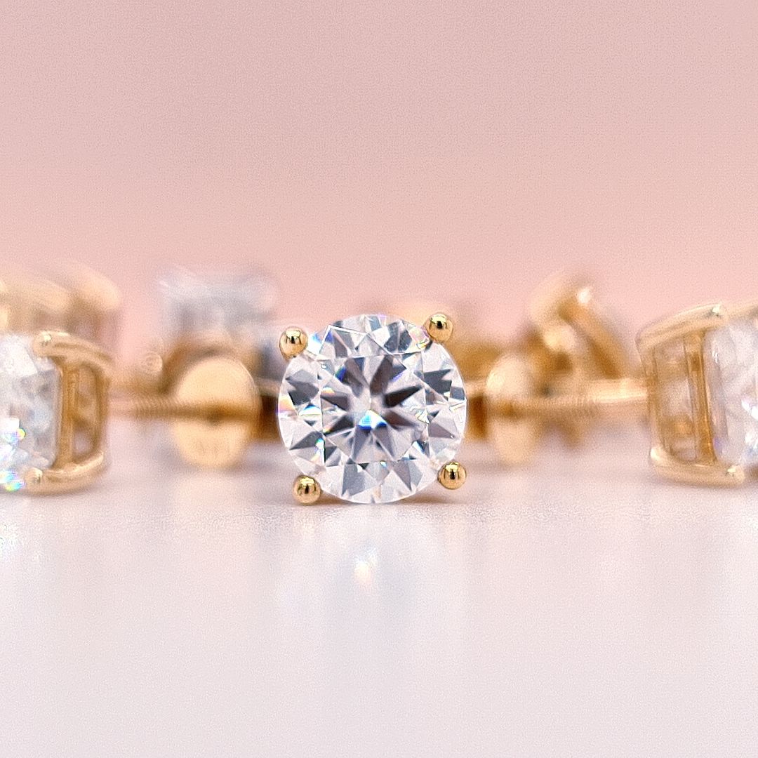 2 Carat tw Round Cut Moissanite Studs