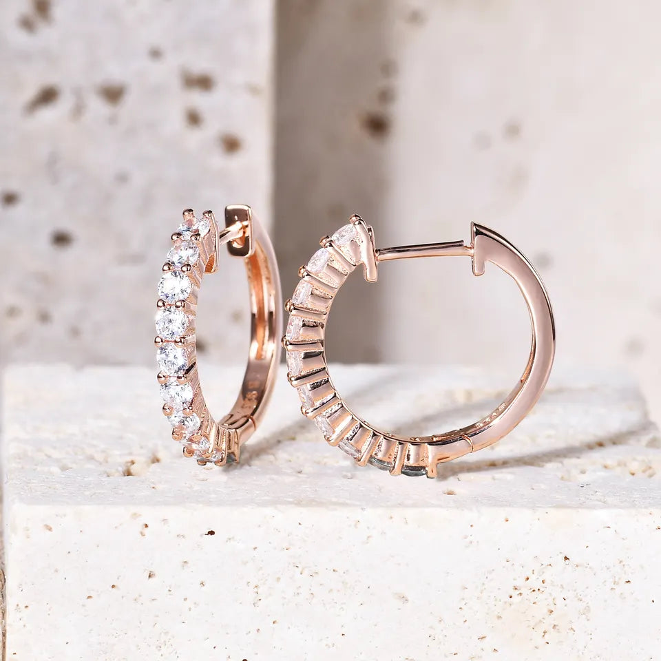1.5 Carat tw Silver Hoops