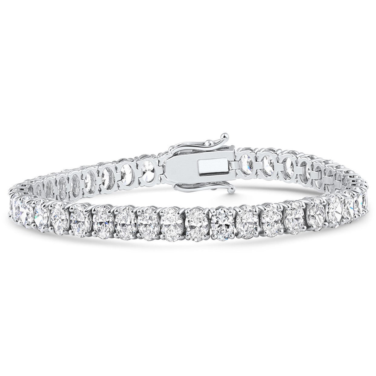 13 carats Oval Cut Moissanite Tennis Bracelet