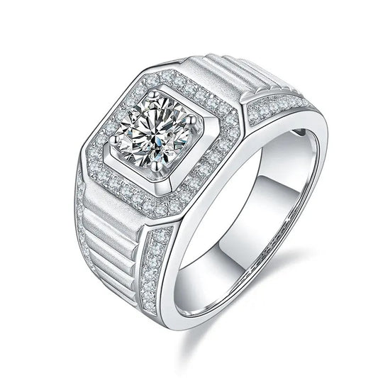 1 Carat Round Moissanite Ring